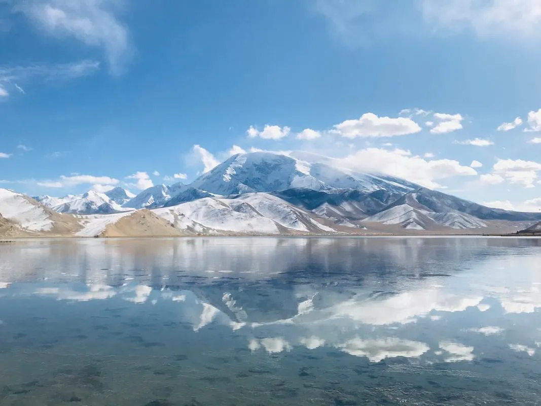 Karakul Lake Karakuli Glacier Calm Water in Morning, Xinjiang